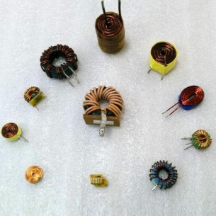 各類(lèi)磁環(huán)，線(xiàn)圈電感
